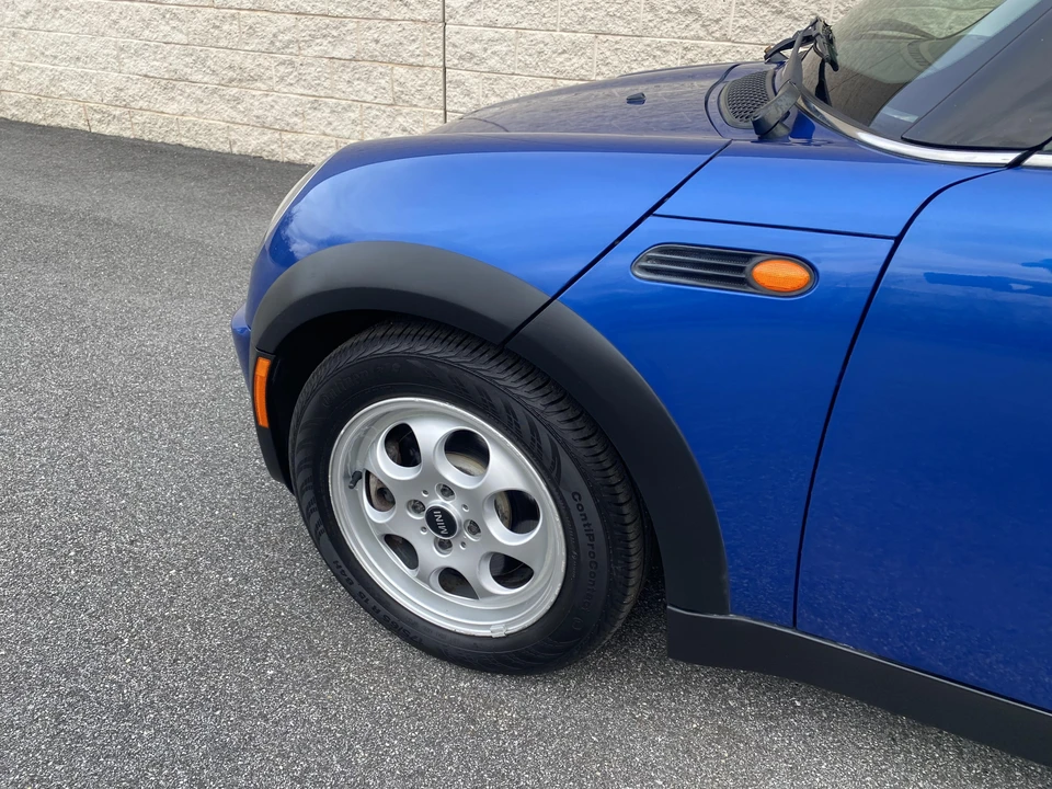 2005 Mini Mini 1st Gen - Image 16 of 31