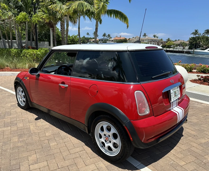 2005 Mini Mini 1st Gen - Image 7 of 30