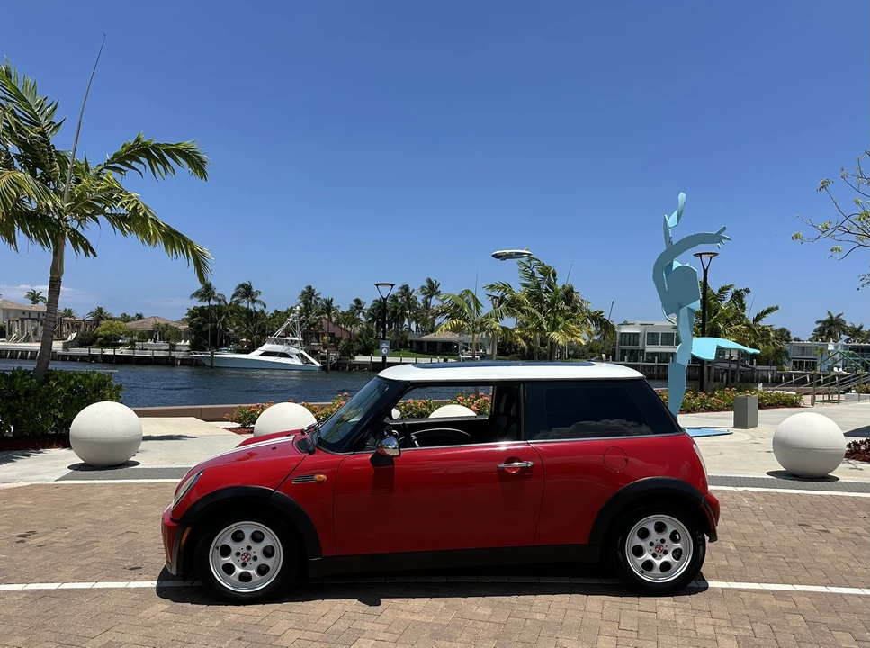 2005 Mini Mini 1st Gen - Image 9 of 30