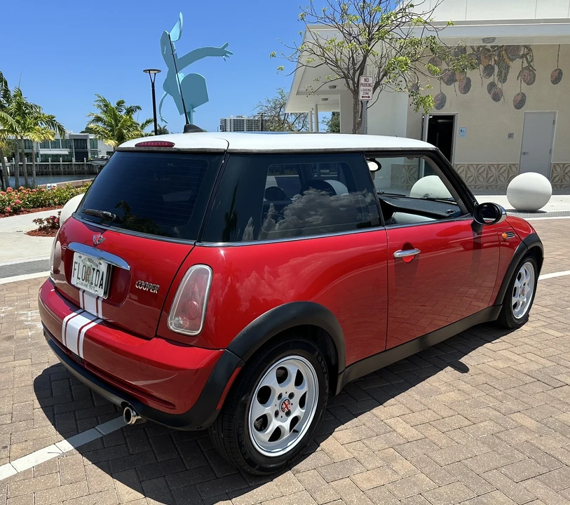 2005 Mini Mini 1st Gen - Image 4 of 30
