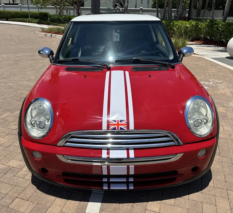 2005 Mini Mini 1st Gen - Image 2 of 30