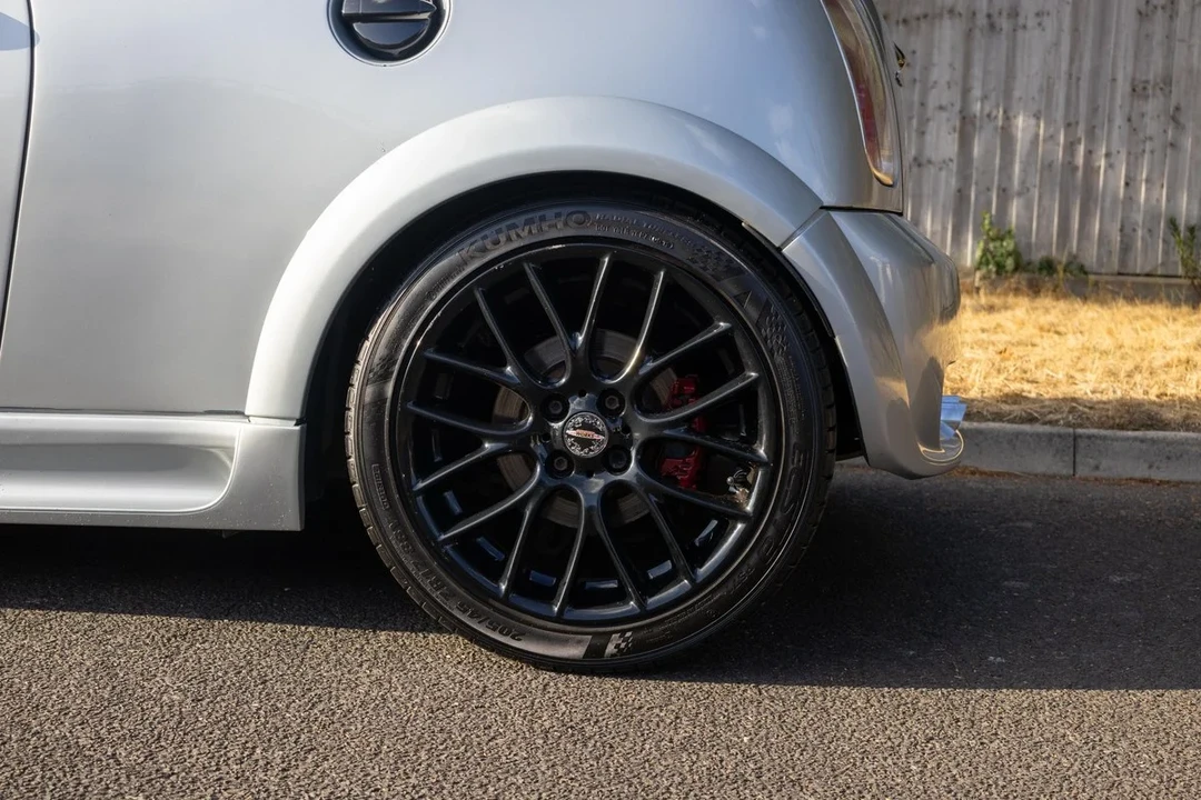 2005 Mini Mini John Cooper Works 1st Gen - Image 16 of 30