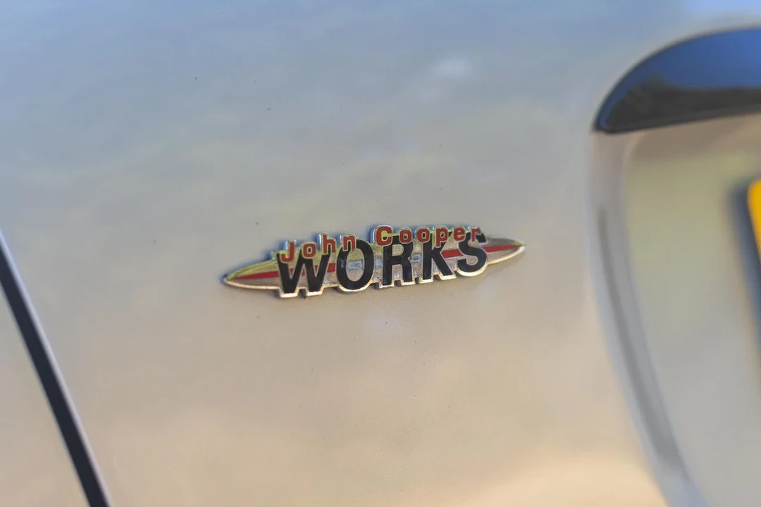 2005 Mini Mini John Cooper Works 1st Gen - Image 10 of 30