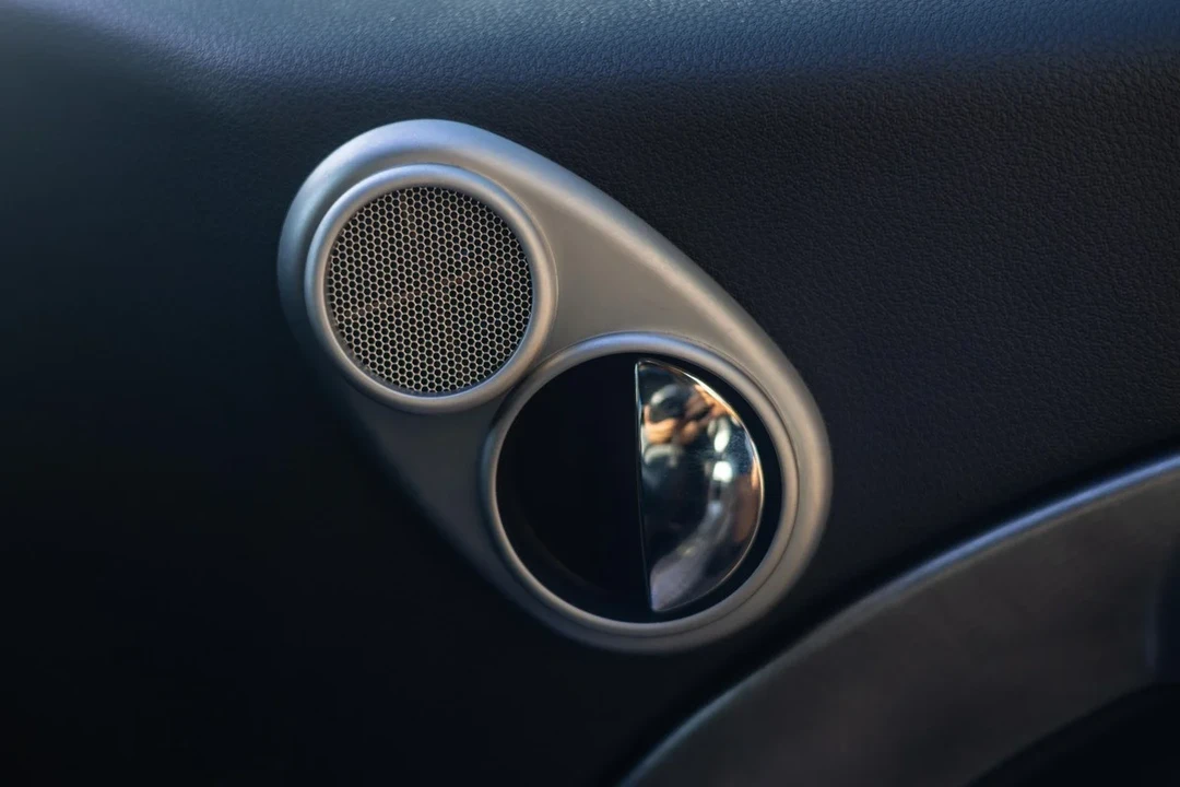 2005 Mini Mini John Cooper Works 1st Gen - Image 21 of 30