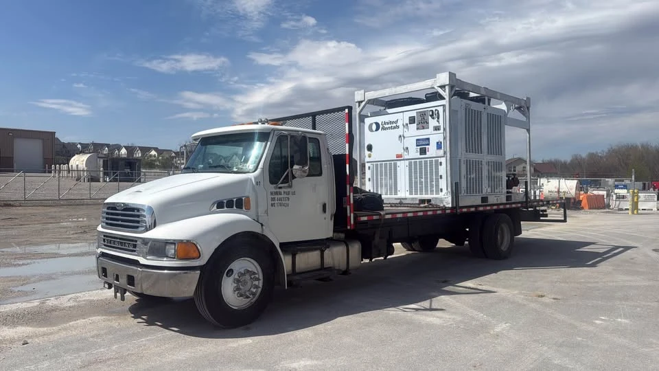 2005 Mitsubishi 3000GT - Image 2 of 7