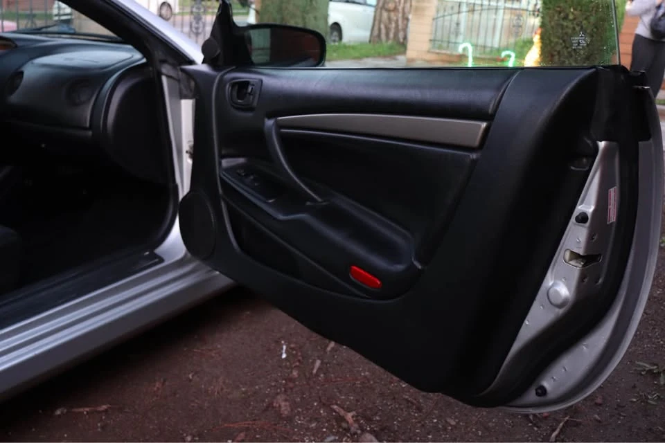 2005 Mitsubishi 3000GT Series 3 - Image 5 of 11