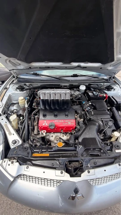 2005 Mitsubishi 3000GT - Image 7 of 10