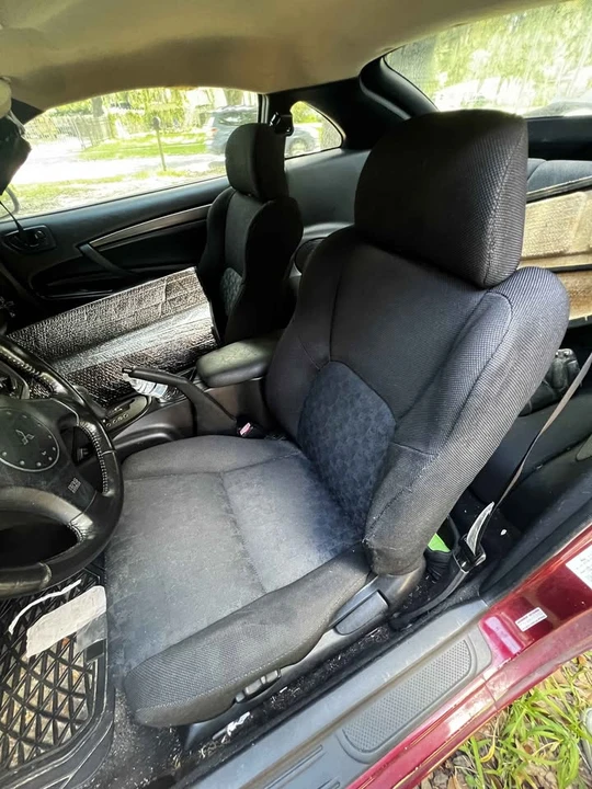 2005 Mitsubishi Eclipse 3rd Gen - Image 6 of 7