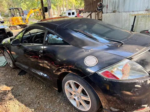 2005 Mitsubishi Eclipse GS Coupe 2D