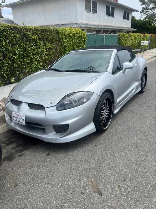2005 Mitsubishi Eclipse 3rd Gen - Image 3 of 6