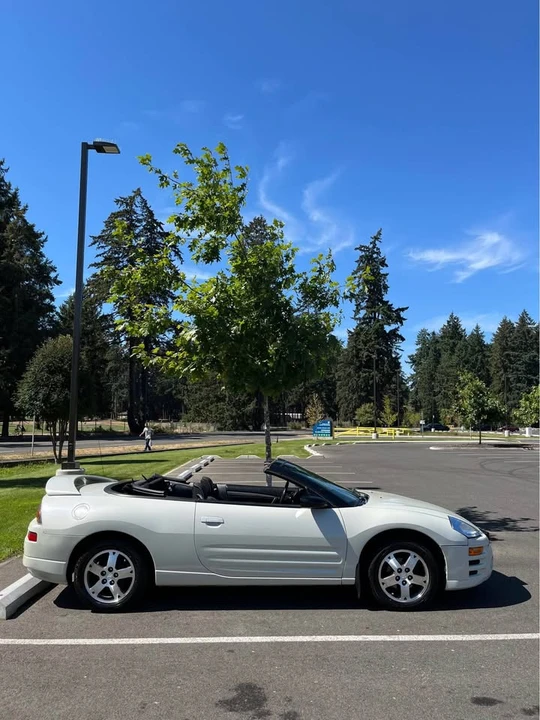 2005 Mitsubishi Eclipse 3rd Gen - Image 4 of 11