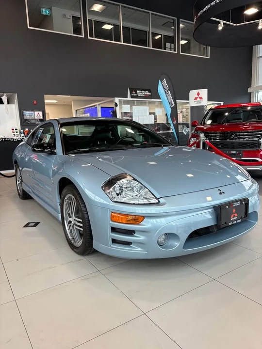 2005 Mitsubishi Eclipse 3rd Gen - Image 2 of 4