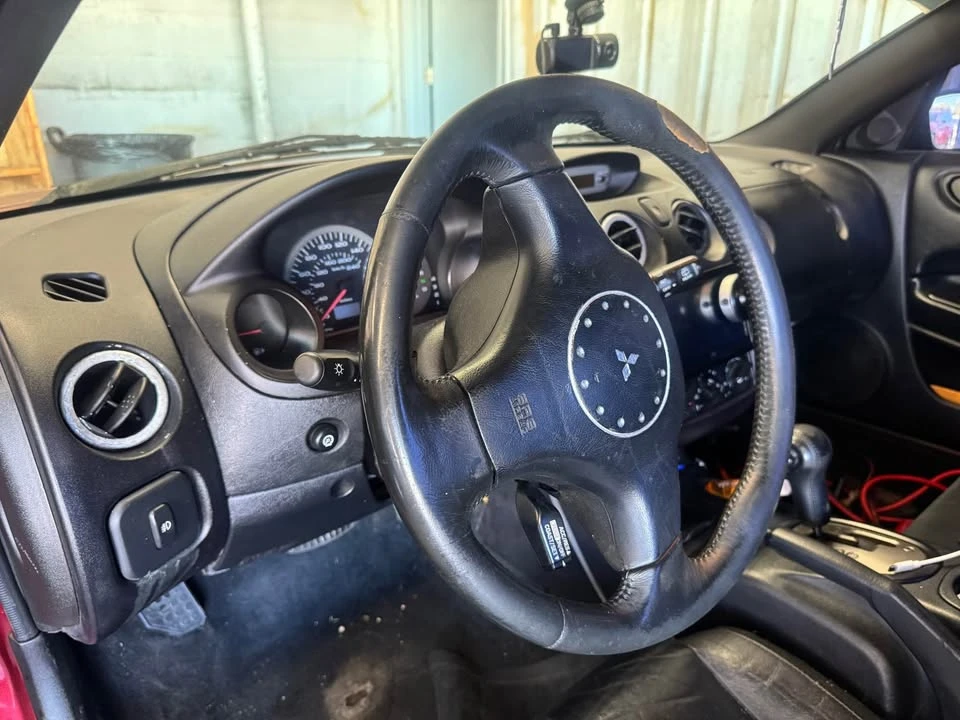 2005 Mitsubishi Eclipse 3rd Gen - Image 8 of 10