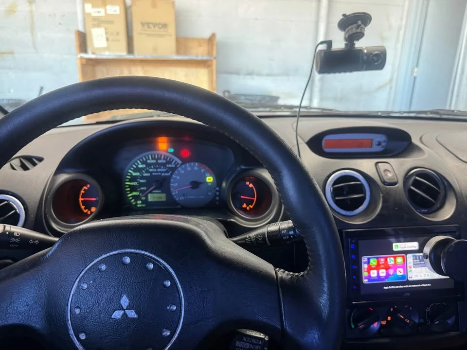 2005 Mitsubishi Eclipse 3rd Gen - Image 7 of 10