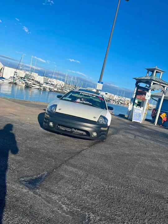 2005 Mitsubishi Eclipse 3rd Gen - Image 3 of 8