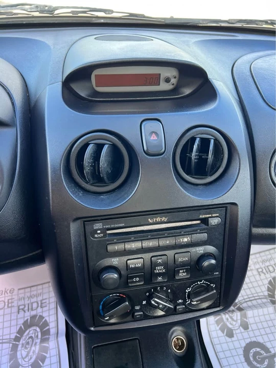 2005 Mitsubishi Eclipse 3rd Gen - Image 15 of 19