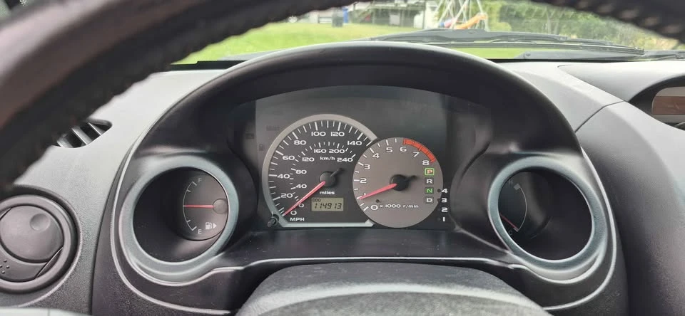 2005 Mitsubishi Eclipse 3rd Gen - Image 2 of 3