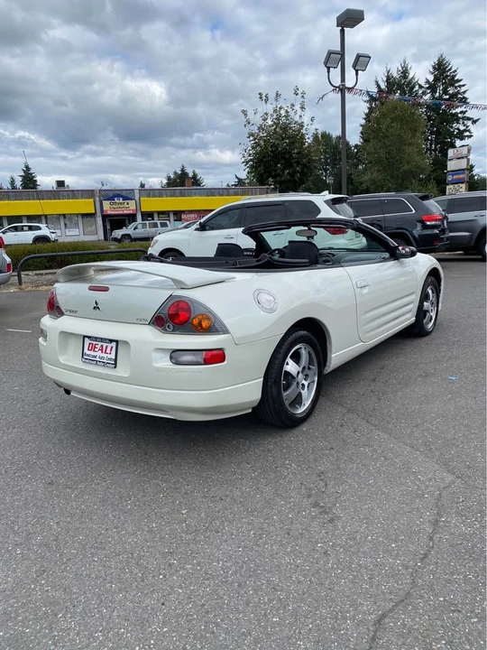 2005 Mitsubishi Eclipse 3rd Gen - Image 4 of 11
