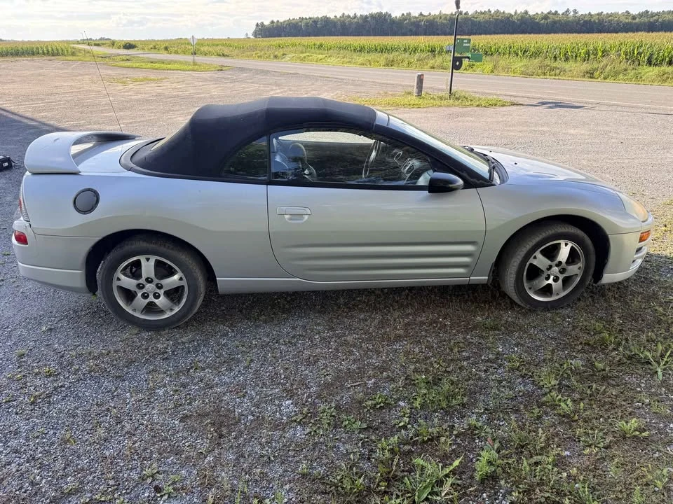 2005 Mitsubishi Eclipse 3rd Gen - Image 3 of 5
