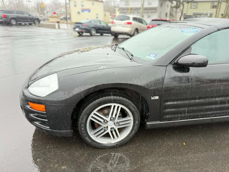 2005 Mitsubishi Eclipse 3rd Gen - Image 3 of 7
