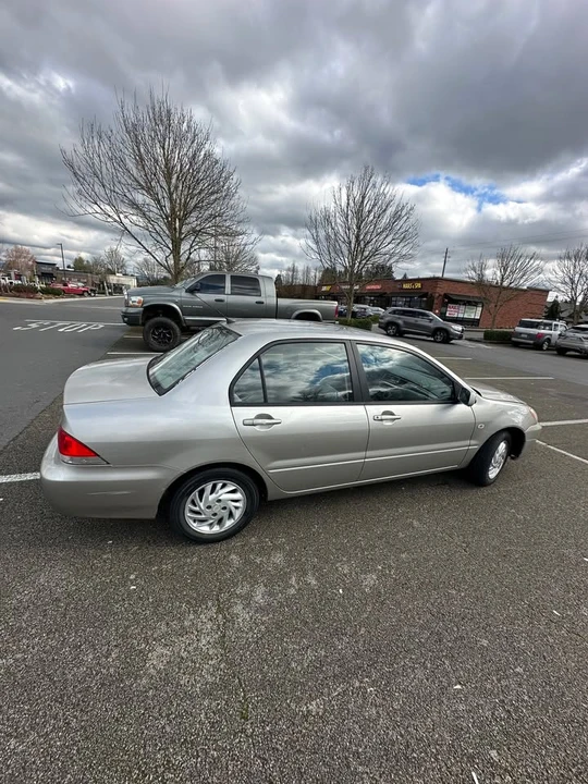 2005 Mitsubishi Lancer 8th Gen - Image 4 of 10