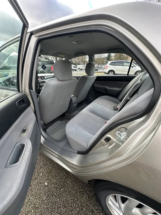 2005 Mitsubishi Lancer 8th Gen - Image 7 of 10