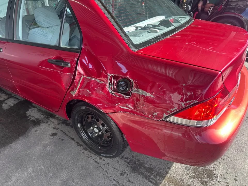 2005 Mitsubishi Lancer 9th Gen - Image 6 of 10