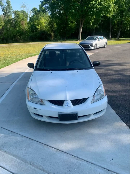 2005 Mitsubishi Lancer 8th Gen - Image 3 of 5