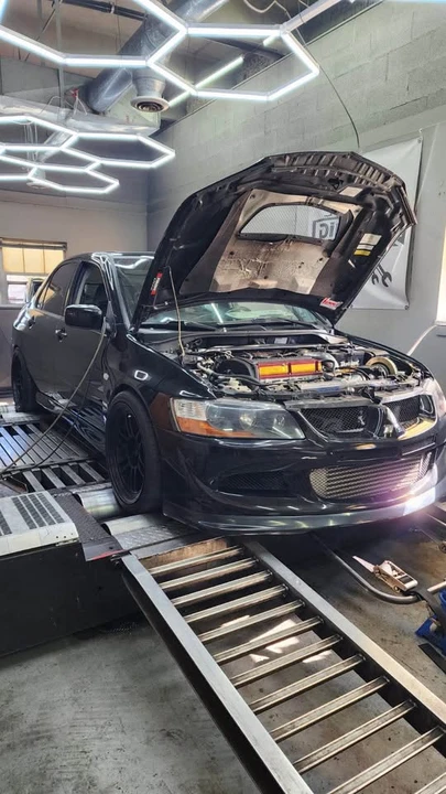 2005 Mitsubishi Lancer Evolution VIII 7th Gen - Image 5 of 6