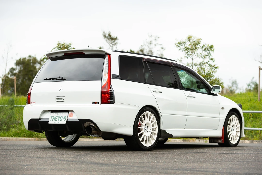 2005 Mitsubishi Lancer Evolution IX 8th Gen - Image 13 of 31