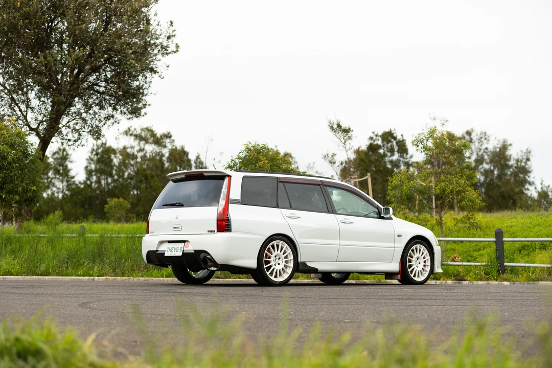 2005 Mitsubishi Lancer Evolution IX 8th Gen - Image 27 of 31