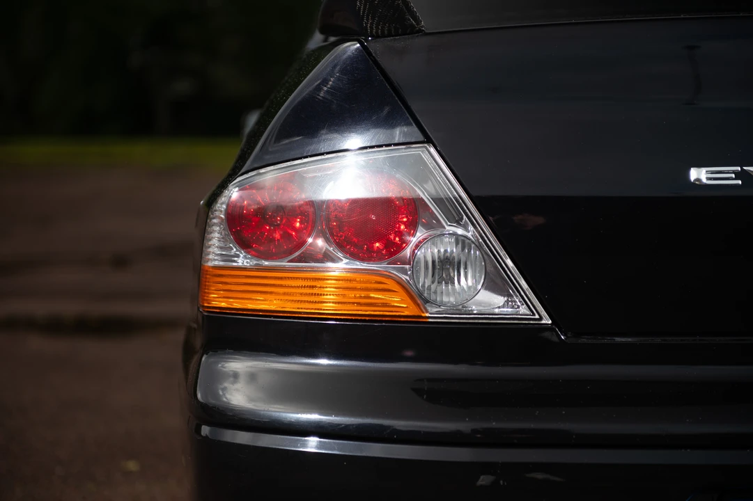 2005 Mitsubishi Lancer Evolution VIII 7th Gen - Image 25 of 31
