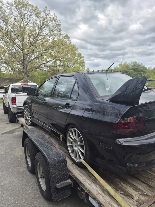 2005 Mitsubishi Lancer Evolution VIII 7th Gen - Image 9 of 13