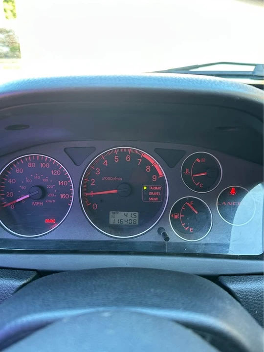 2005 Mitsubishi Lancer - Image 11 of 13