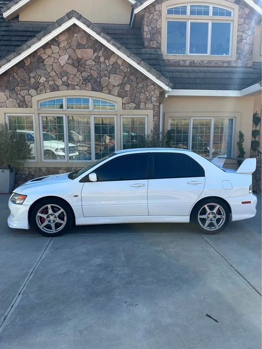 2005 Mitsubishi Lancer - Image 3 of 13