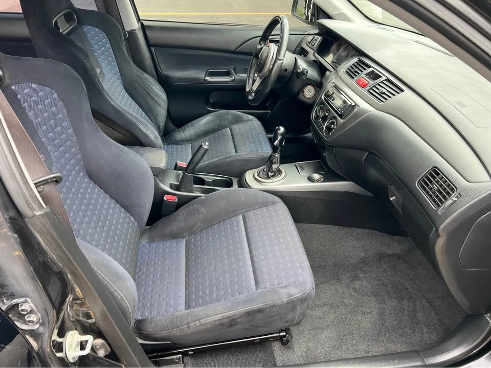 2005 Mitsubishi Lancer Evolution VIII 7th Gen - Image 16 of 20
