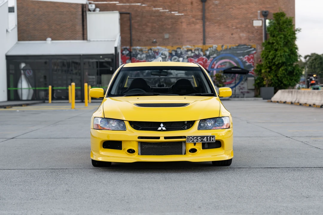 2005 Mitsubishi Lancer Evolution IX 8th Gen - Image 2 of 31