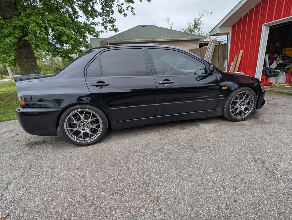 2005 Mitsubishi Lancer Evolution VIII 7th Gen - Image 2 of 13