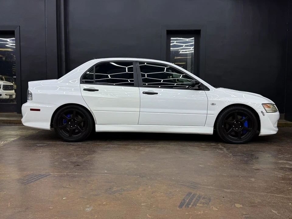 2005 Mitsubishi Lancer Evolution IX 8th Gen - Image 10 of 12