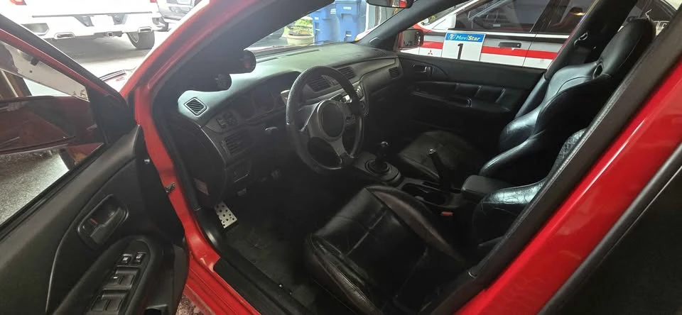 2005 Mitsubishi Lancer Evolution VIII 7th Gen - Image 9 of 14