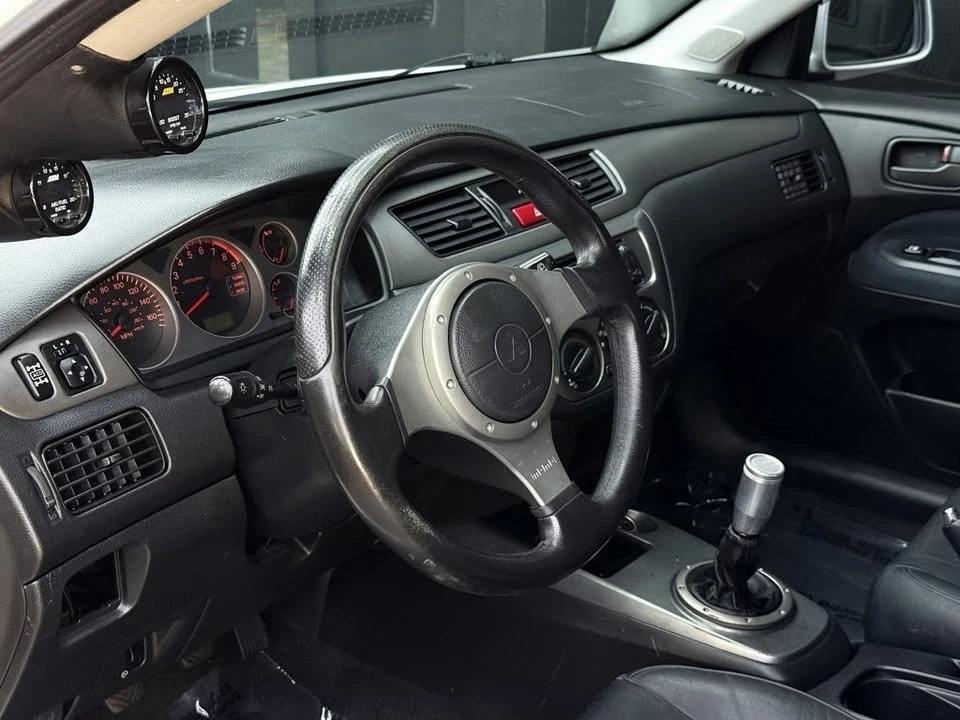 2005 Mitsubishi Lancer Evolution VIII 7th Gen - Image 12 of 20