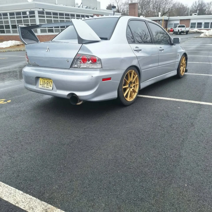 2005 Mitsubishi Lancer Evolution VIII 7th Gen - Image 9 of 18