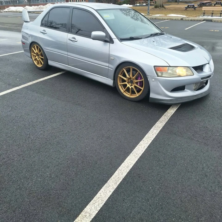 2005 Mitsubishi Lancer Evolution VIII 7th Gen - Image 2 of 18