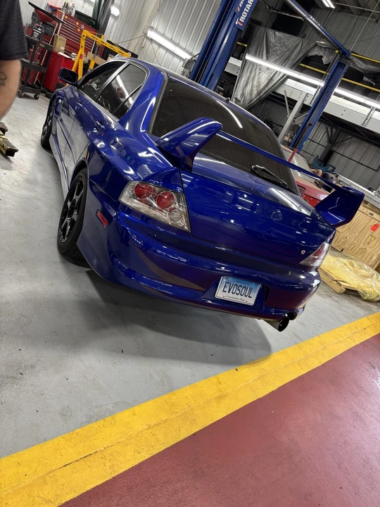2005 Mitsubishi Lancer Evolution VIII 7th Gen - Image 18 of 31
