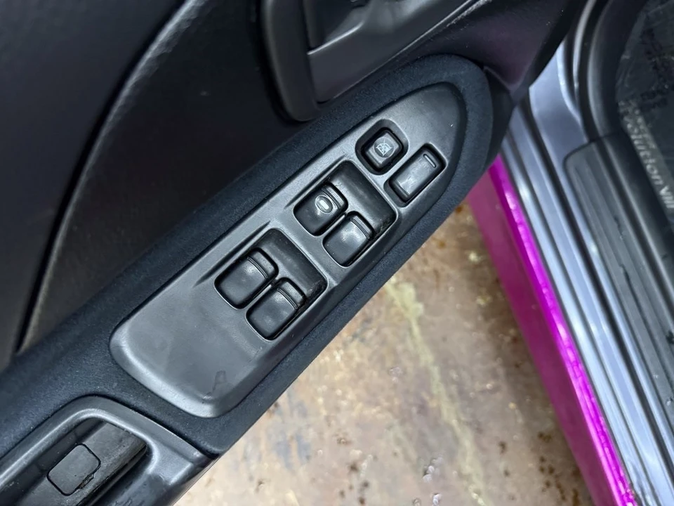 2005 Mitsubishi Lancer Evolution VIII 7th Gen - Image 13 of 21