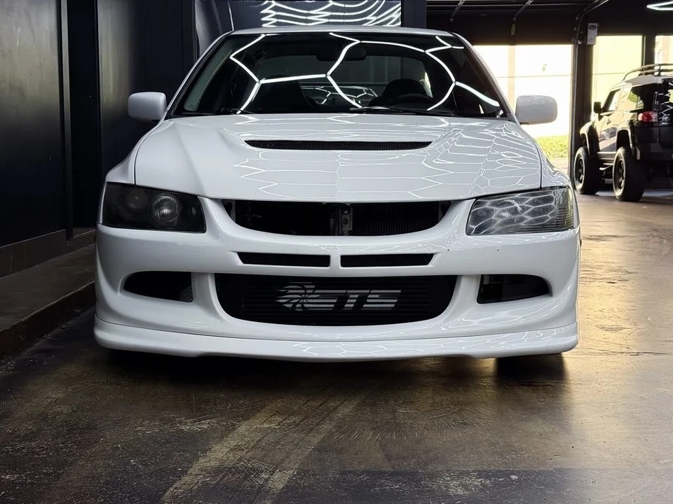 2005 Mitsubishi Lancer Evolution VIII 7th Gen - Image 2 of 12