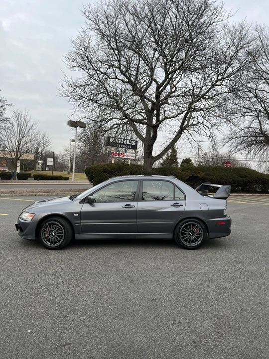 2005 Mitsubishi Lancer Evolution VIII 7th Gen - Image 2 of 31