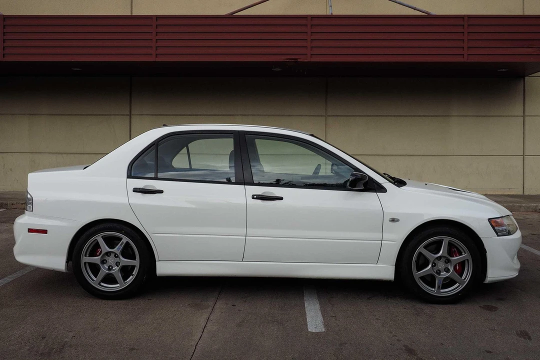 2005 Mitsubishi Lancer Evolution VIII 7th Gen - Image 3 of 31