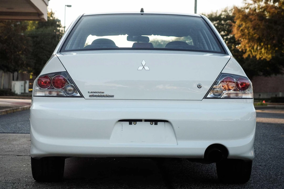 2005 Mitsubishi Lancer Evolution VIII 7th Gen - Image 5 of 31