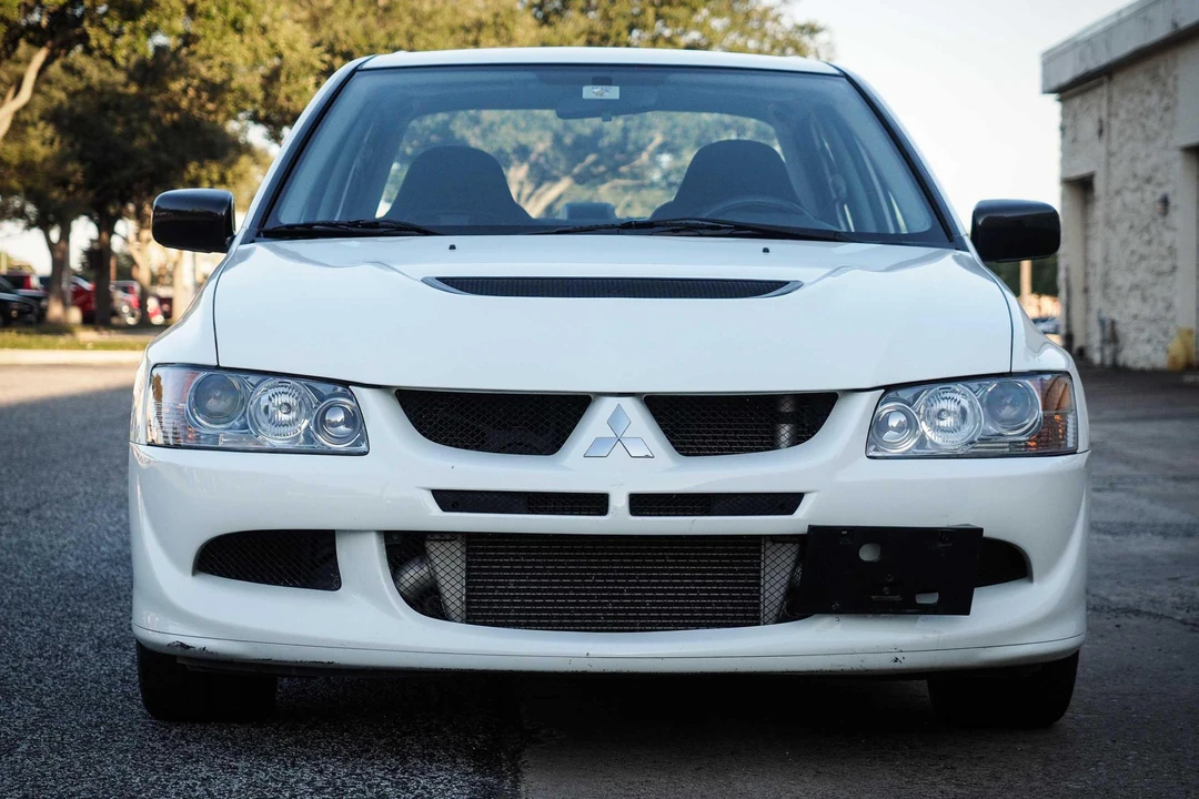 2005 Mitsubishi Lancer Evolution VIII 7th Gen - Image 2 of 31